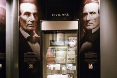 Arlington Cemetery + Museum of American History Guided Combo Tour – Semi-Private