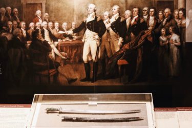 Smithsonian National Museum of American History Guided Tour – Semi-Private