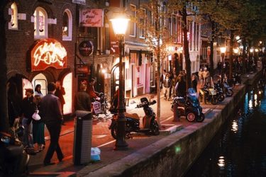 Amsterdam Red Light Tour District Amsterdam Coffee Shops Guided Tour